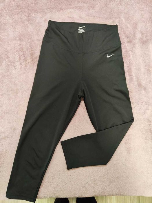 Спортни обувки CONVERSE