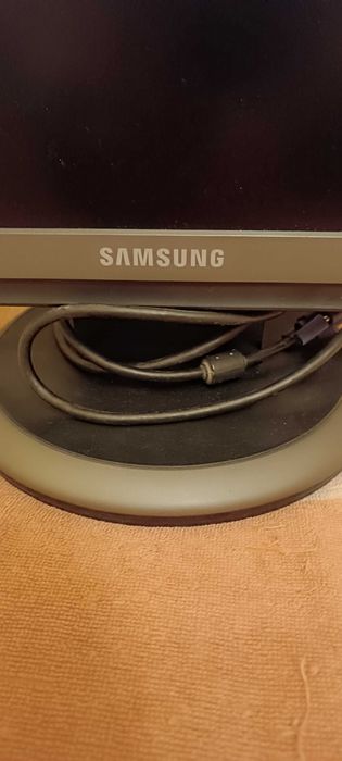 Монитор SAMSUNG 931BF