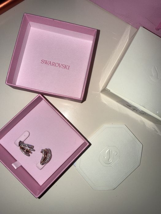 Swarovski обеци НОВИ