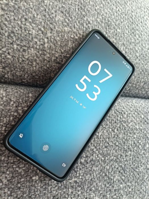 Motorola Edge 60 Pro garanție