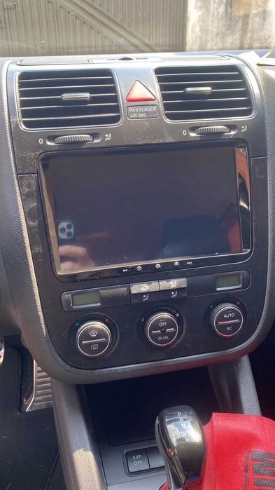 Navigație Android 15 VW/Seat/Skoda – CarPlay, QLED, DSP, Dedicată