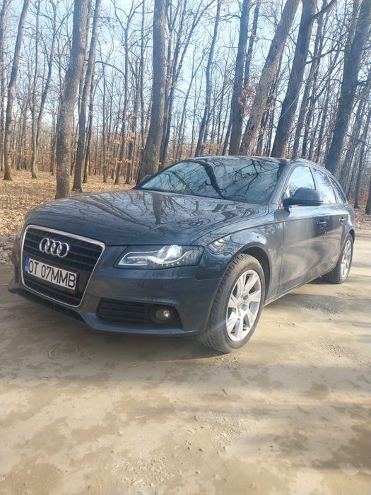 Vând Audi a4 b 8
