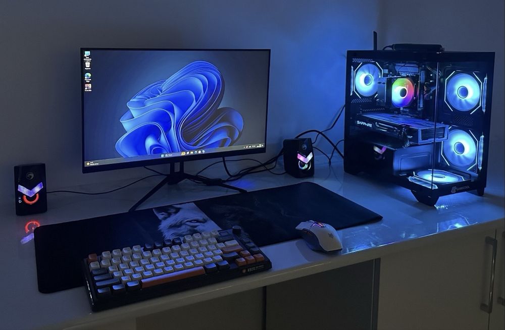 Kompyuter sotiladi srochna