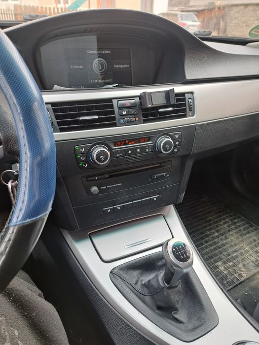 Vând BMW, seria 3