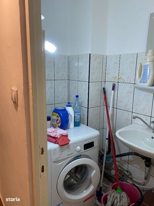 Apartament 3 camere ,str Moldovei