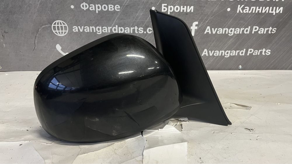 3 броя ляво и 3 броя дясно огледало и капак Suzuki SX4