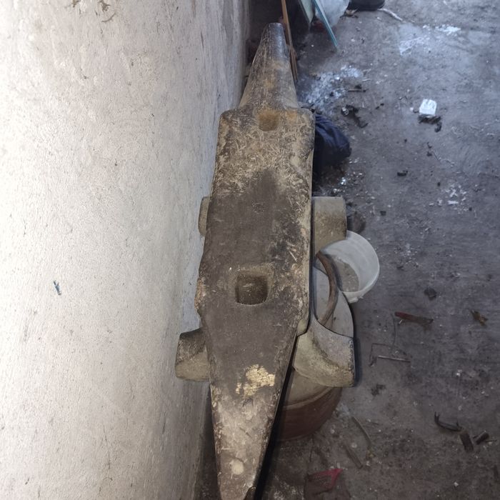 Наковальня советская