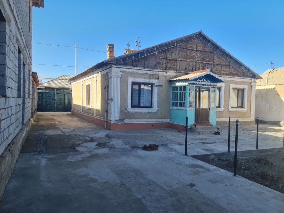 Үлкен үй сатылады