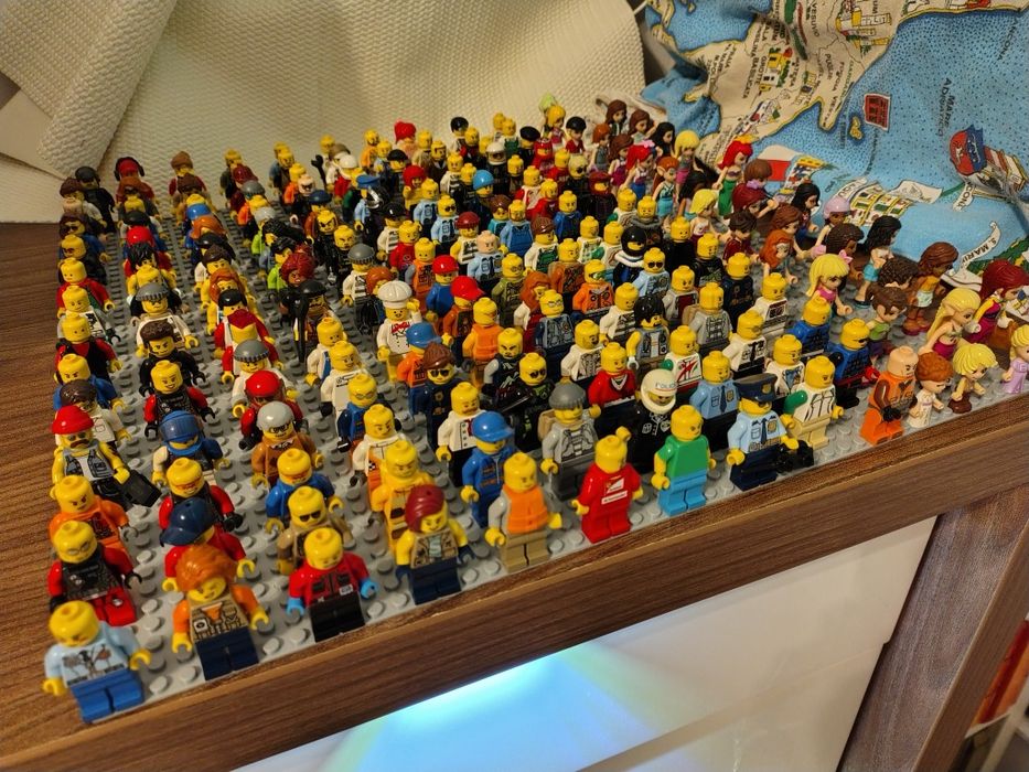 Лего фигури Lego