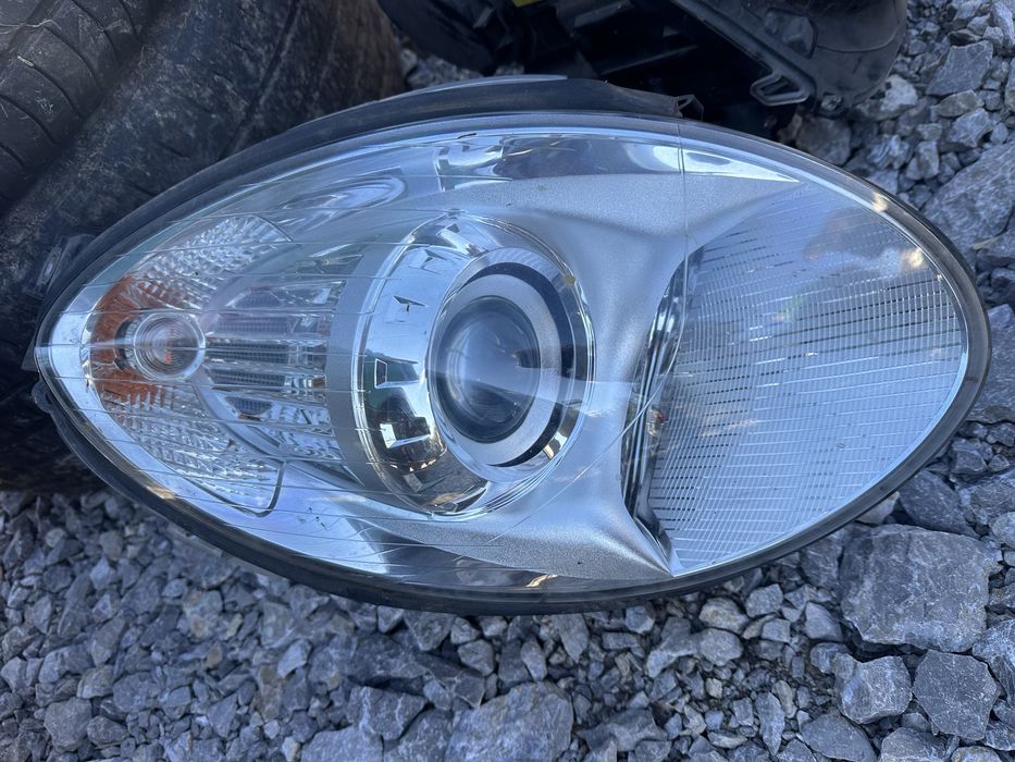 Фарове за Мерцедес Р класа Mercedes R W 251