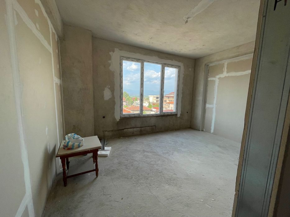 Продава се Тристаен апартамент в Петрич - 91 кв.м за 365 €/кв.м - Снимка #5