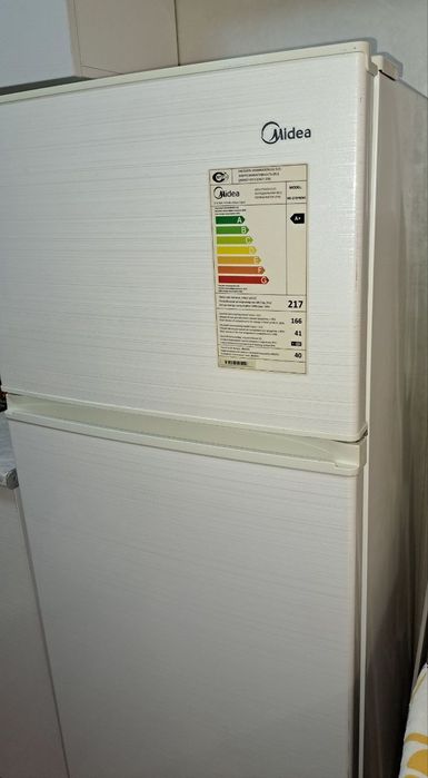 Холодильник Midea