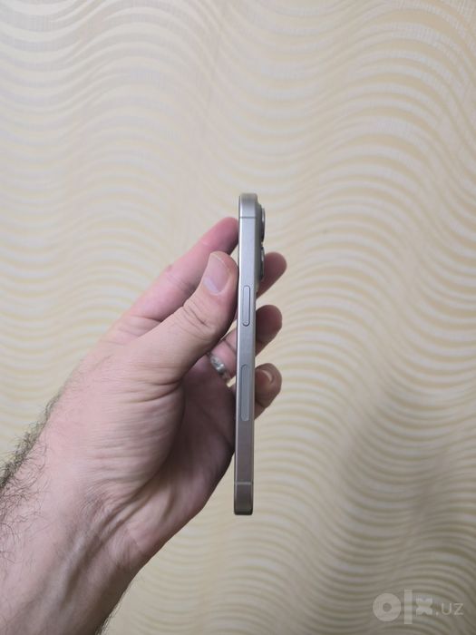 Iphone 15 pro Titanium