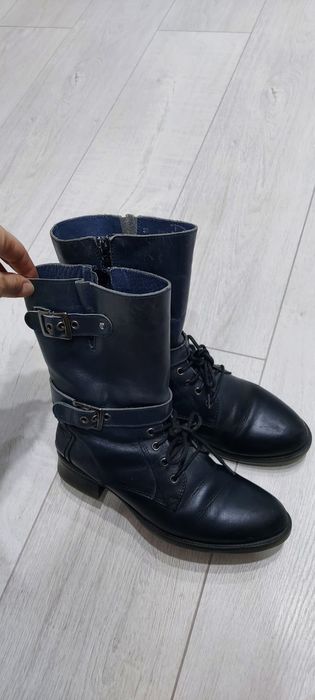 Женская обувь и кросовкаи туфли