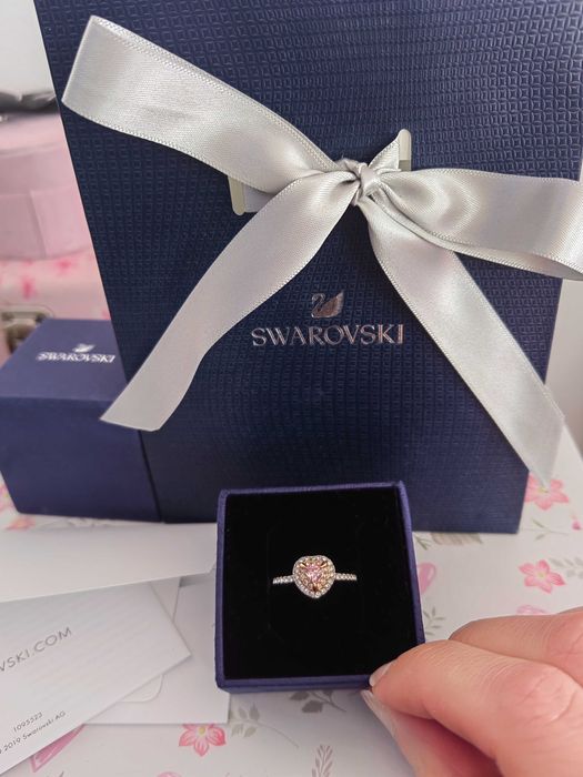 Пръстен Swarovski 2