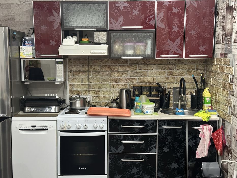 Продам кухонный гарнитур