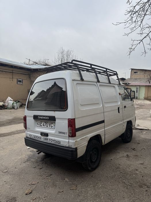 Damas sotiladi gaz yoq benzida yurgan