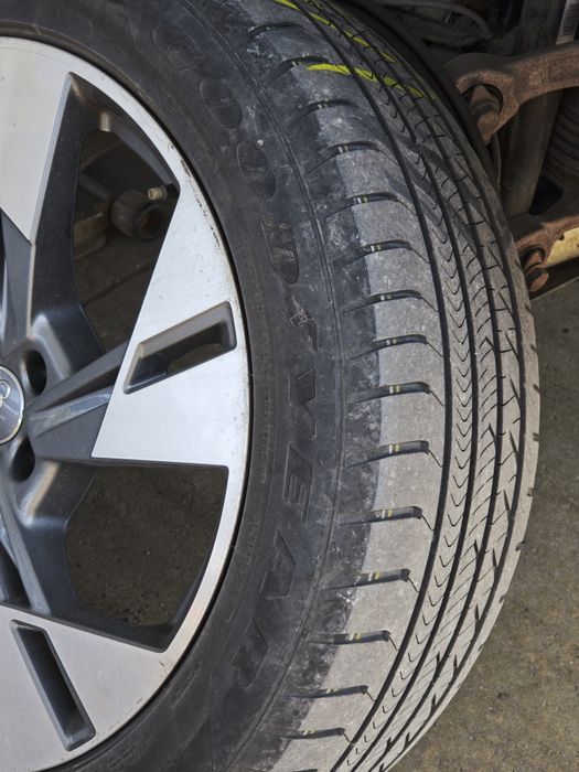 Гуми 255/50/20 Goodyear dot 2019