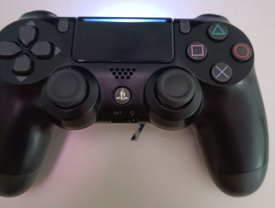 Vand Play Station 4 Pro