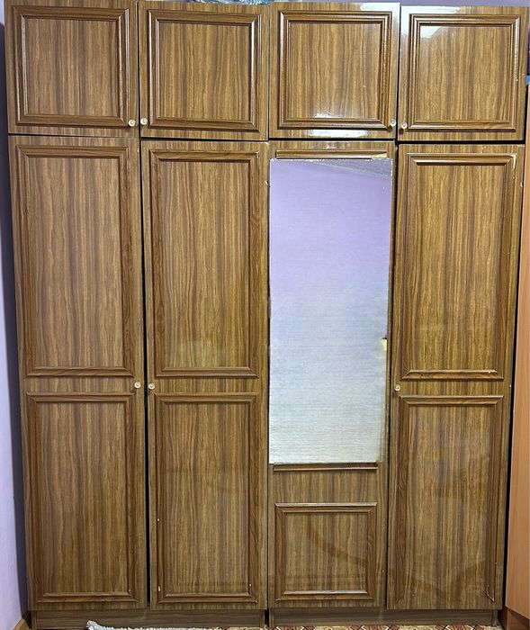 Орех цветіндегі ламинатталған шкаф