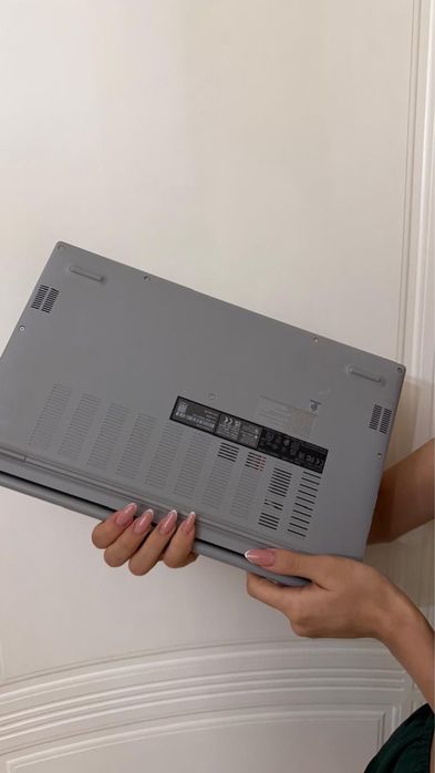 Ноутбук Asus vivobook