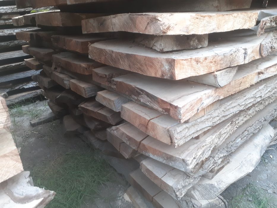 Qora yongoq taxtalari sotiladi