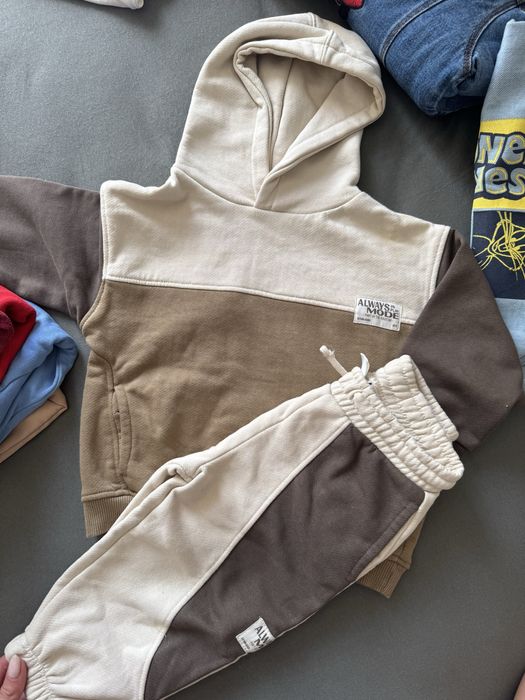 Дрехи и обувки за момче 92-96,24-25 Zara,Ralph,Primigi,Tommy Hilfiger