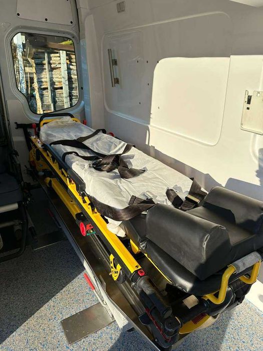 носилка за линейка