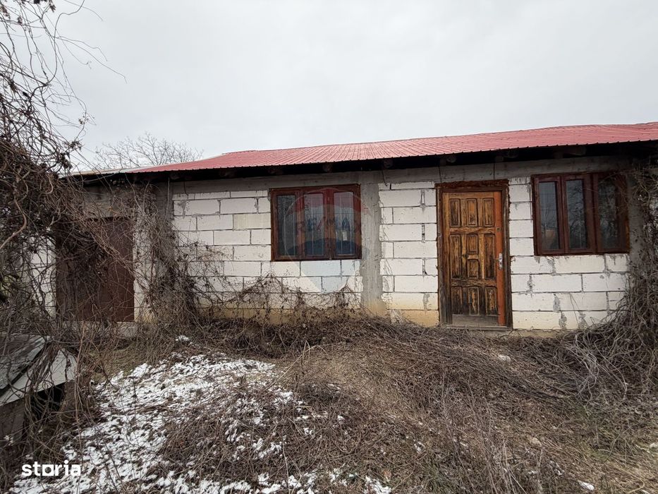 Casă Dumbraveni strada viilor 20