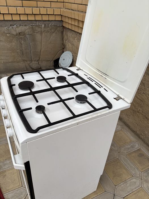 Продается газовая плита “ханса”