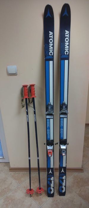 Ски Atomic със щеки