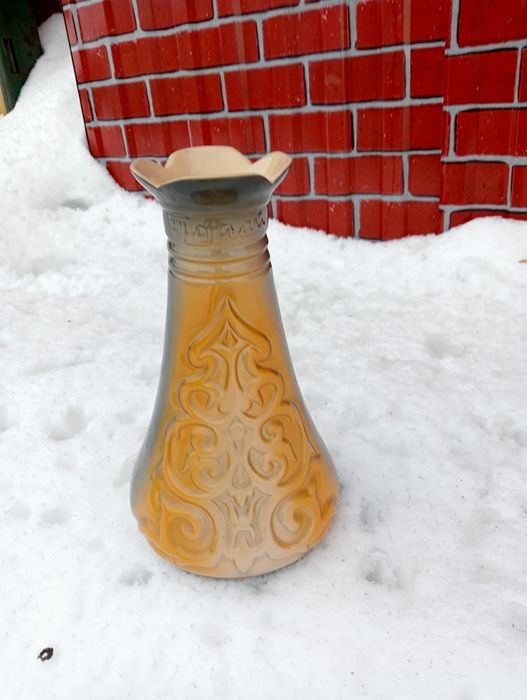 Ваза для цветов.