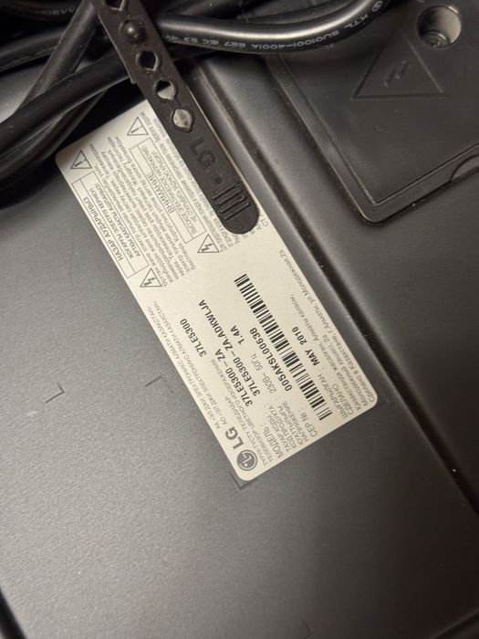 Продам телевизор LG