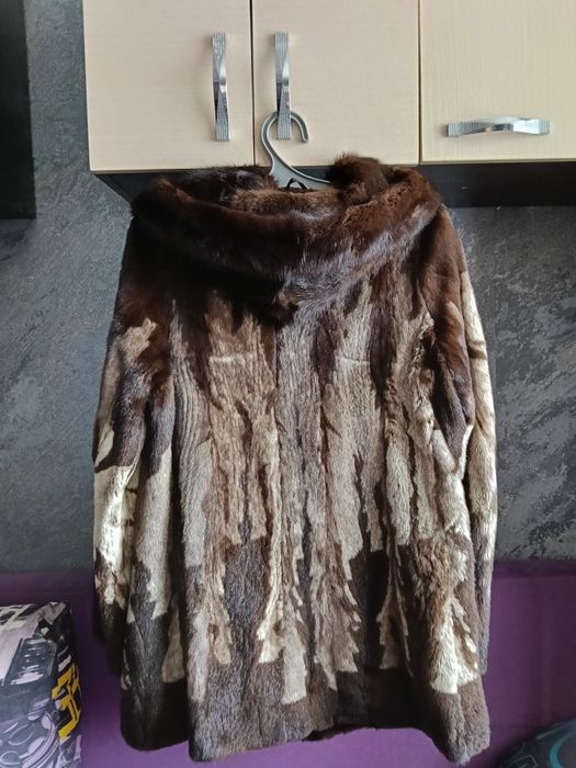 Шубы. 2 норки, 1 бобёр.