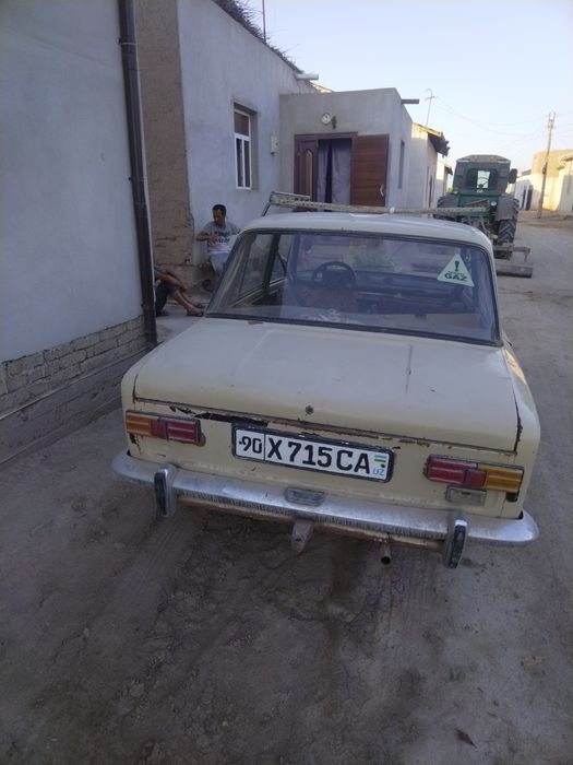 Lada vaz 2101 cotiladi