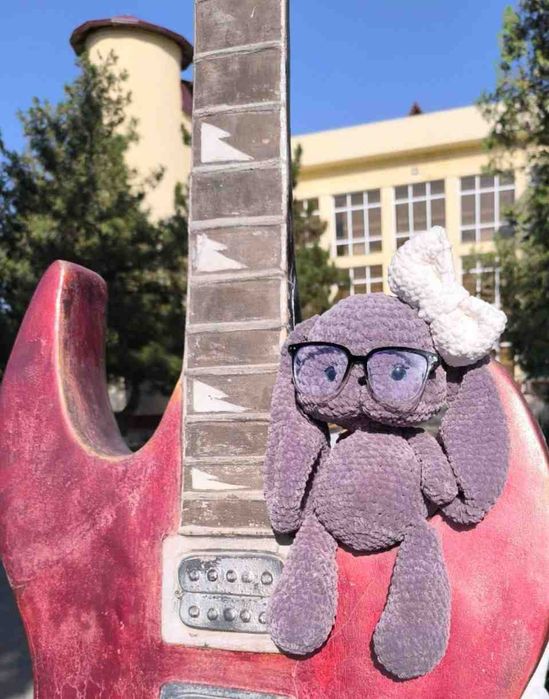 Плюшевый зайка, связанный с душой и любовью! Амигуруми!