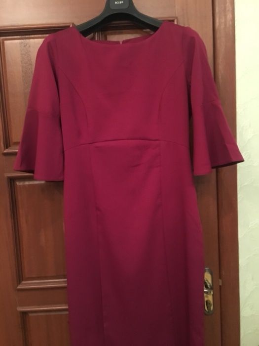 Продам платье