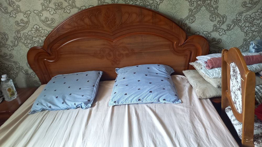 Продам двуспальная кровать
