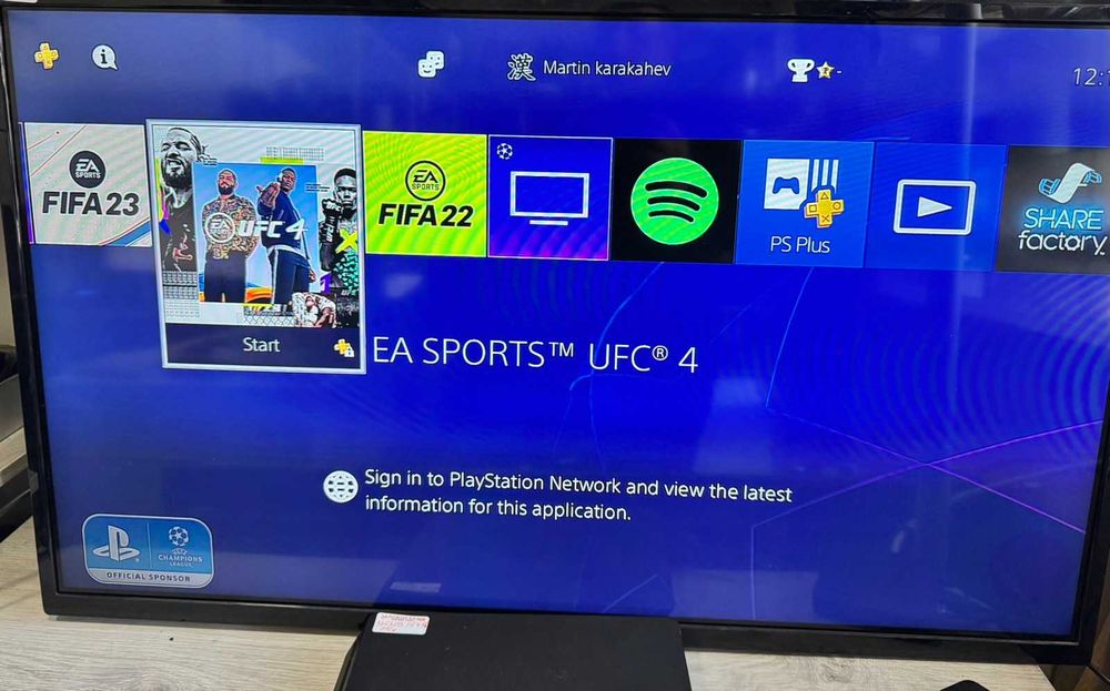 PlayStation 4 – 1TB  / НЕ приема дискове