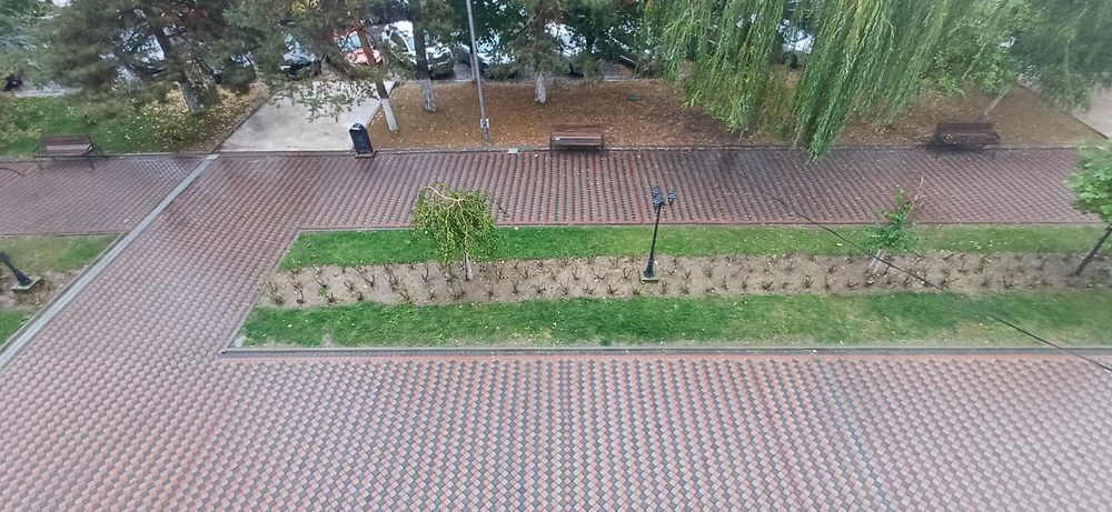 Apartament 3 camere centru etajul 2