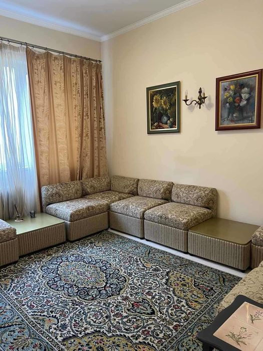 Дава се под наем Тристаен апартамент в София, Център - 130 кв.м за 1200 € - Снимка #3