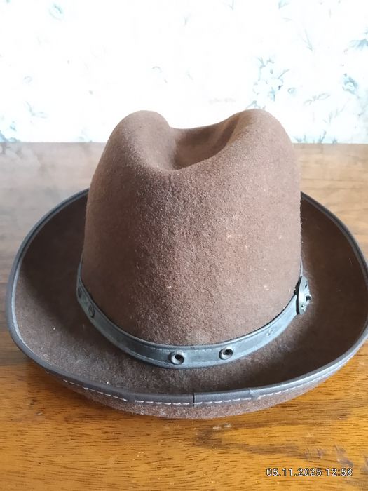 Продам мужские шляпы