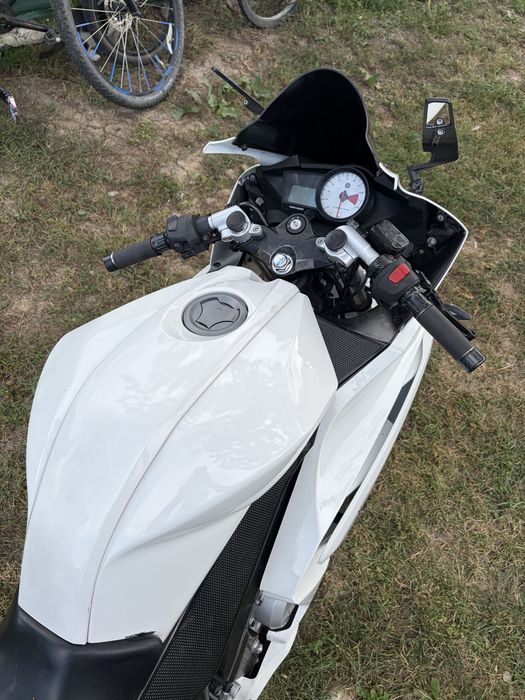 Yamaha YZF R125 2009