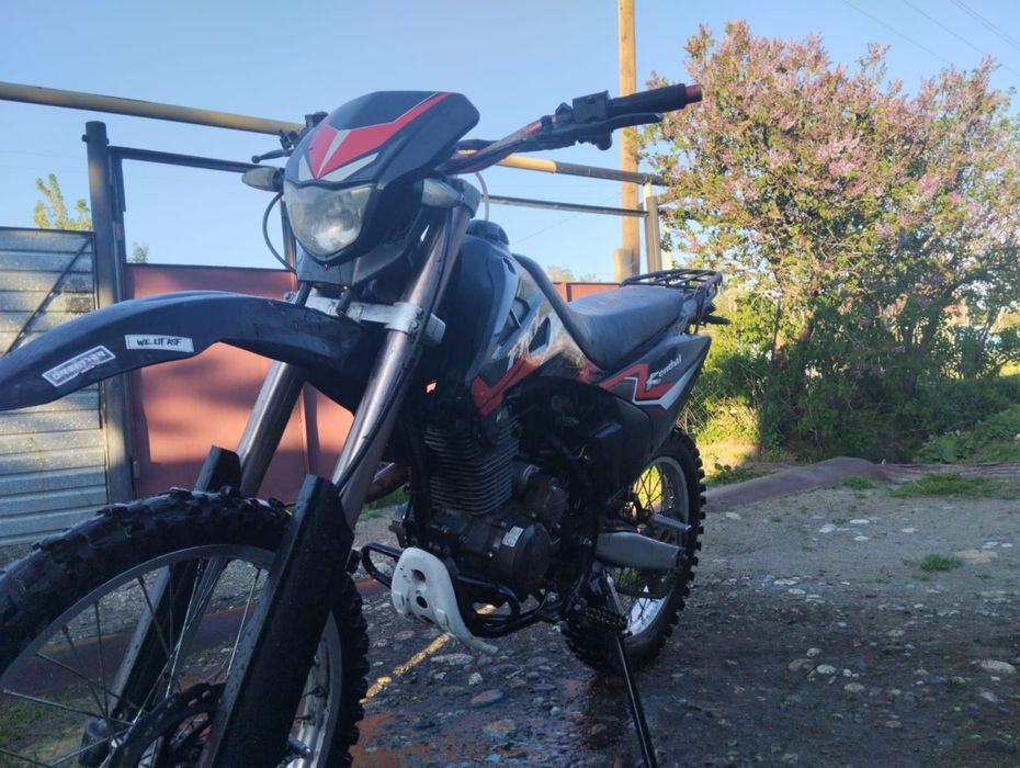 Продам мотик не дорого