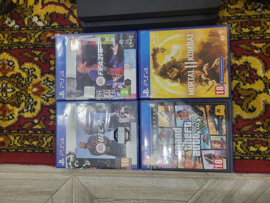 Sony Playstation 4 slim