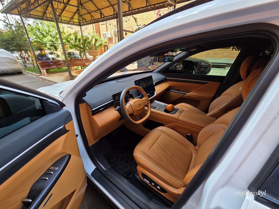 Dongfeng 008 бизнес класса 2025 йил