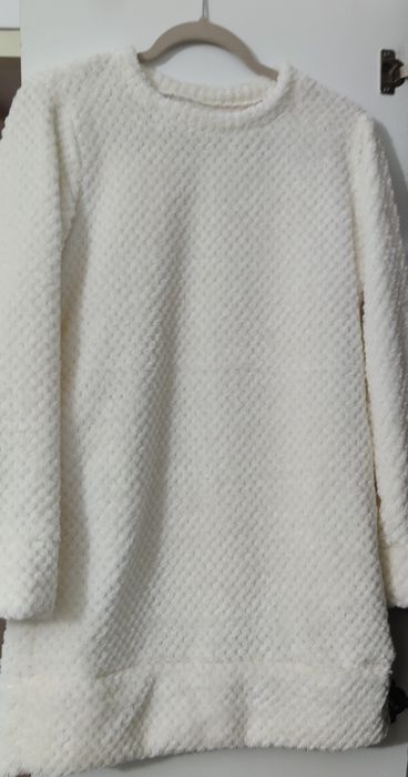 Rochie din fleece, nouă