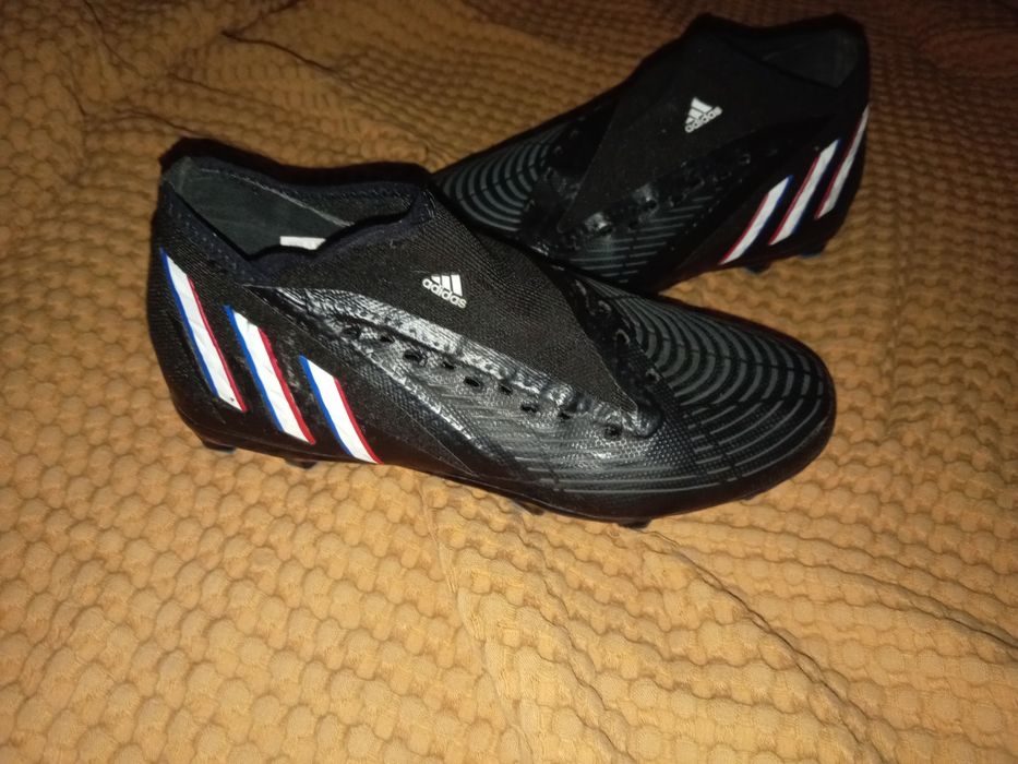 Бутонки Adidas. Запазени