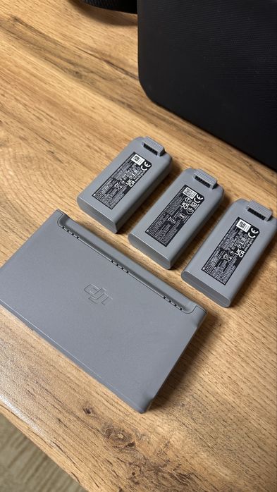 Батареи и кейс для DJI Mini 2 / SE