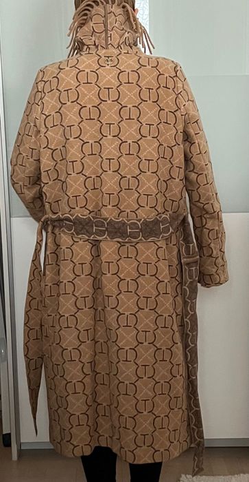 Дамски палта Twinset & Patrizia Pepe